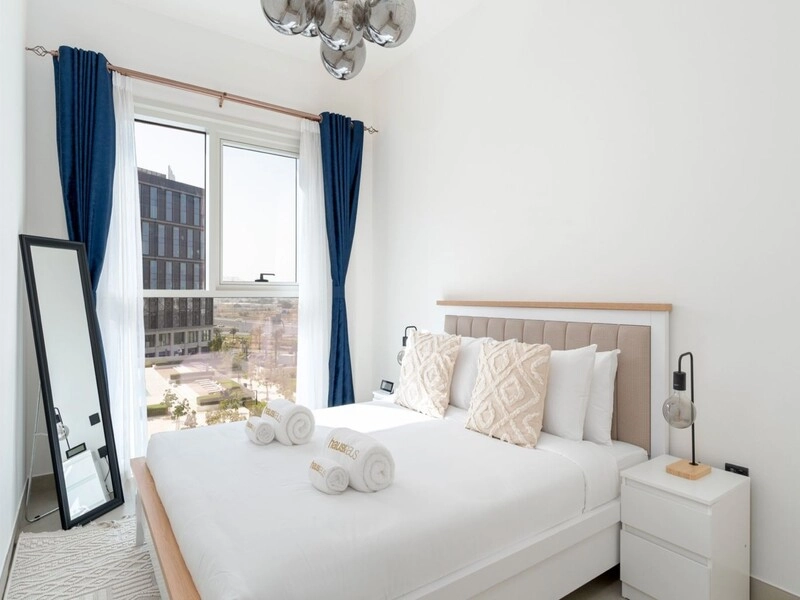 2 BEDROOM APARTMENT FOR RENT IN COLLECTIVE TOWER