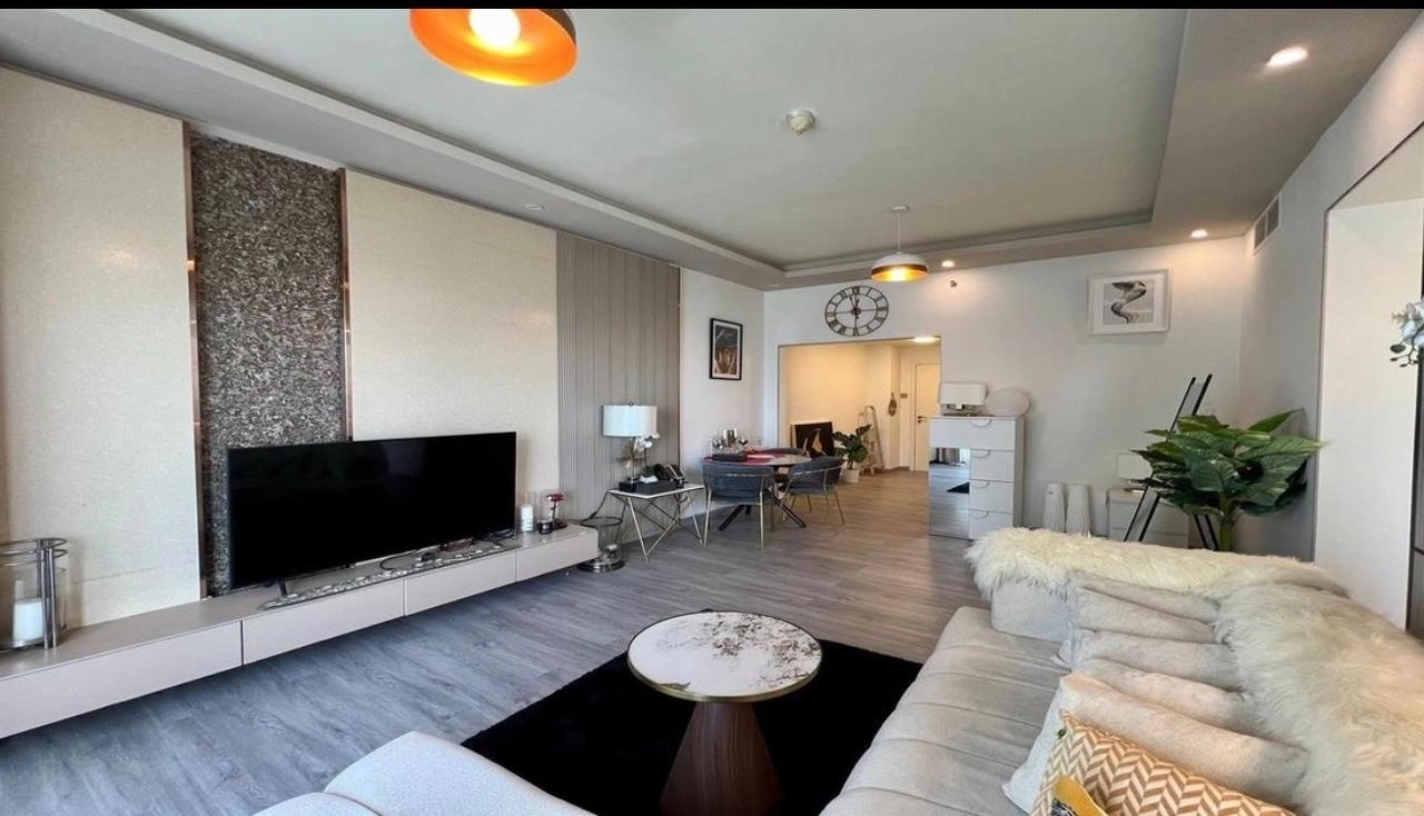 1 BEDROOM FOR RENT IN ICON 1