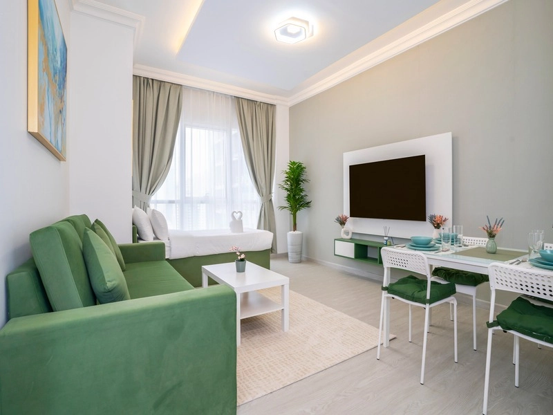 1 BEDROOM APARTMENT FOR RENT IN MAG 214, JLT