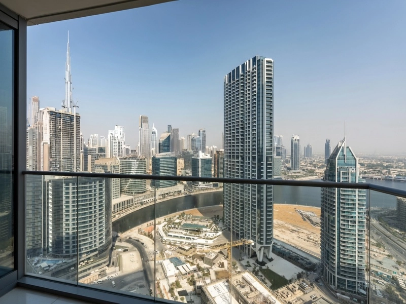 TWO BEDROOM APARTMENT FOR RENT IN PENINSULA THREE