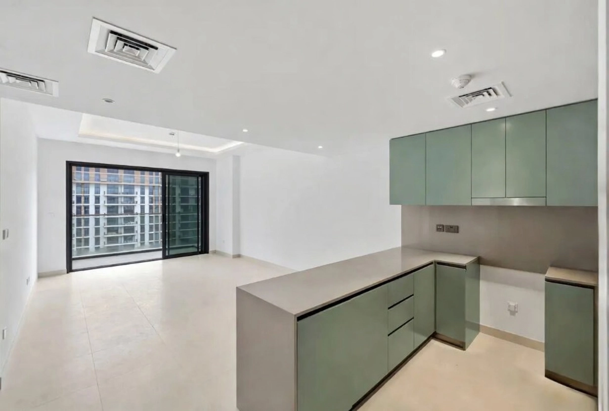 1 BEDROOM FOR RENT IN VIRIDIAN, CITY WALK