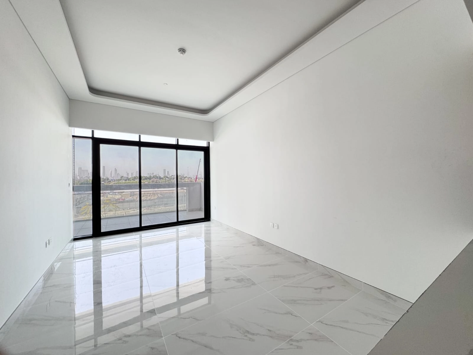 АПАРТАМЕНТЫ С 1 СПАЛЬНЕЙ В AZIZI RIVIERA AZURE