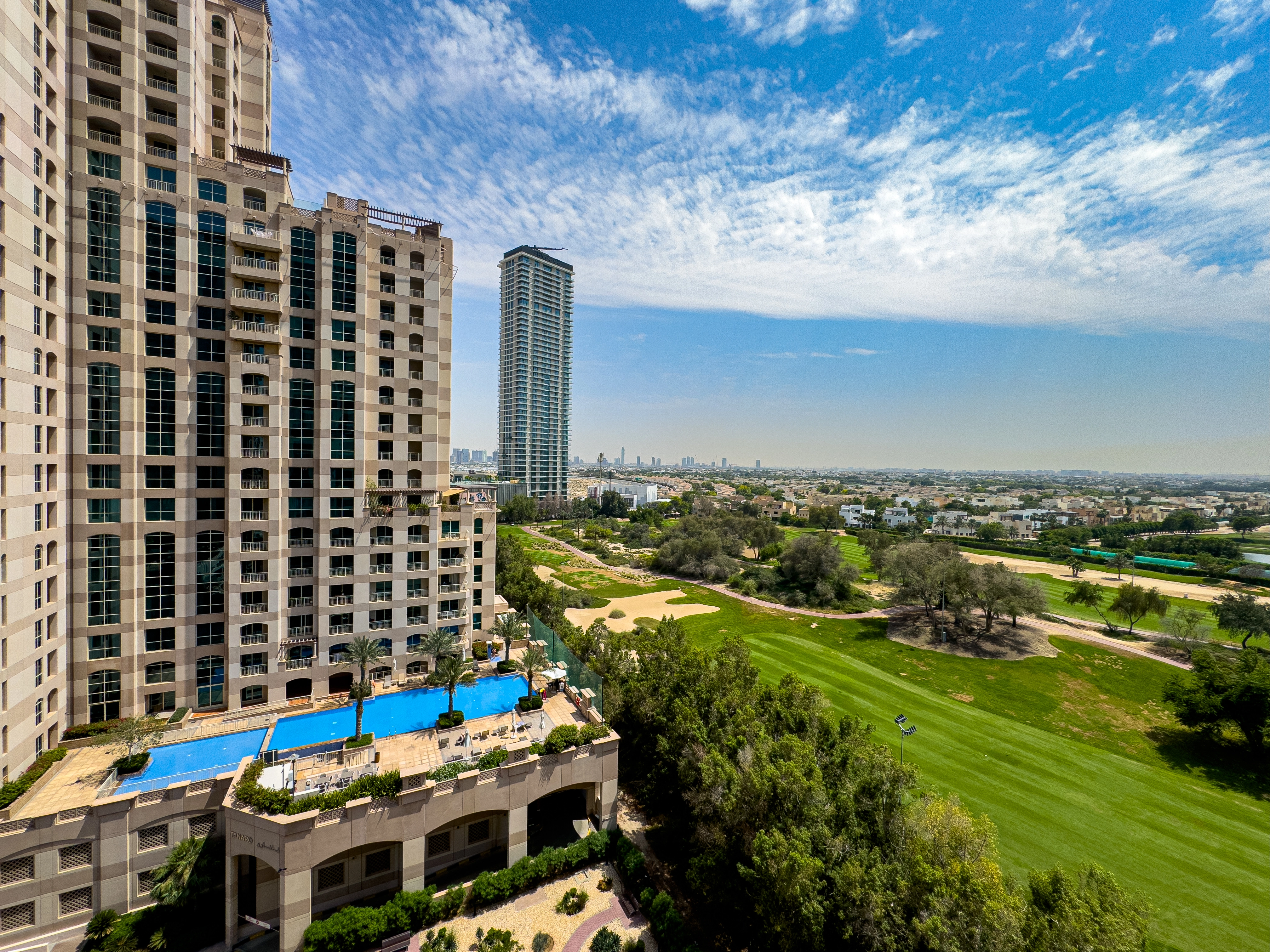 2 BEDROOMS FOR SALE IN THE FAIRWAYS VIEWS EAST