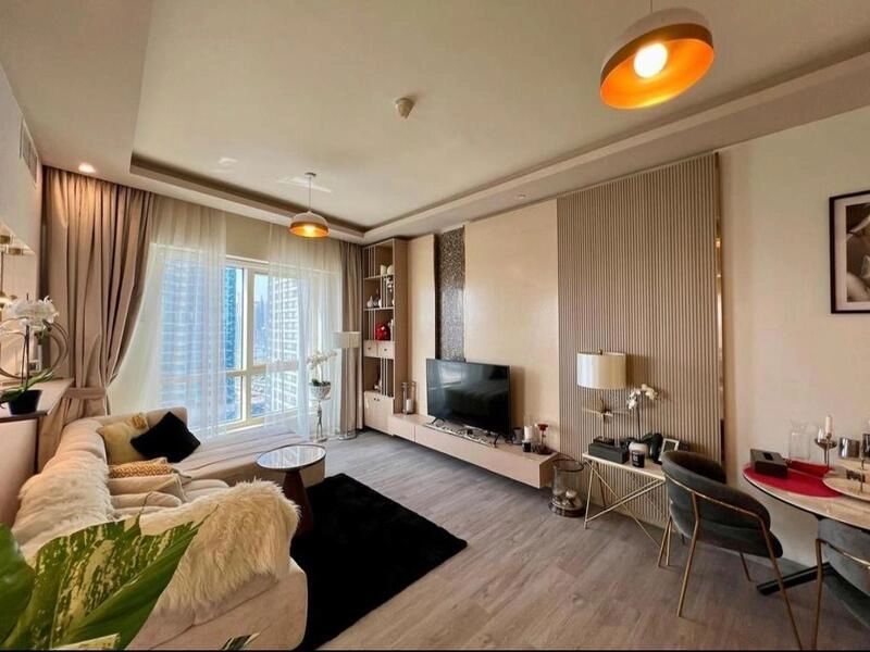 1 BEDROOM FOR SALE IN ICON TOWER 1