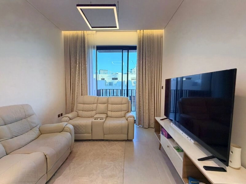 1 BEDROOM APARTMENT FOR SALE IN PARK LANE,JVC