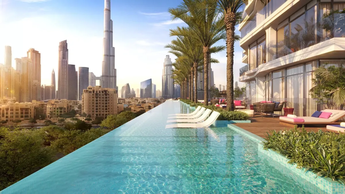 W Residences Downtown — 1