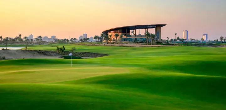 Golf Promenade