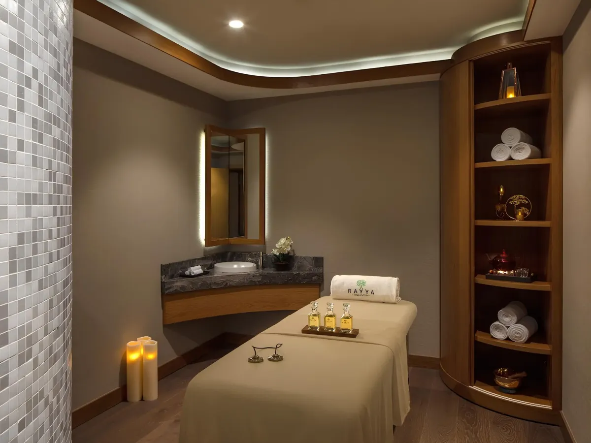 The First Collection Business Bay — 2