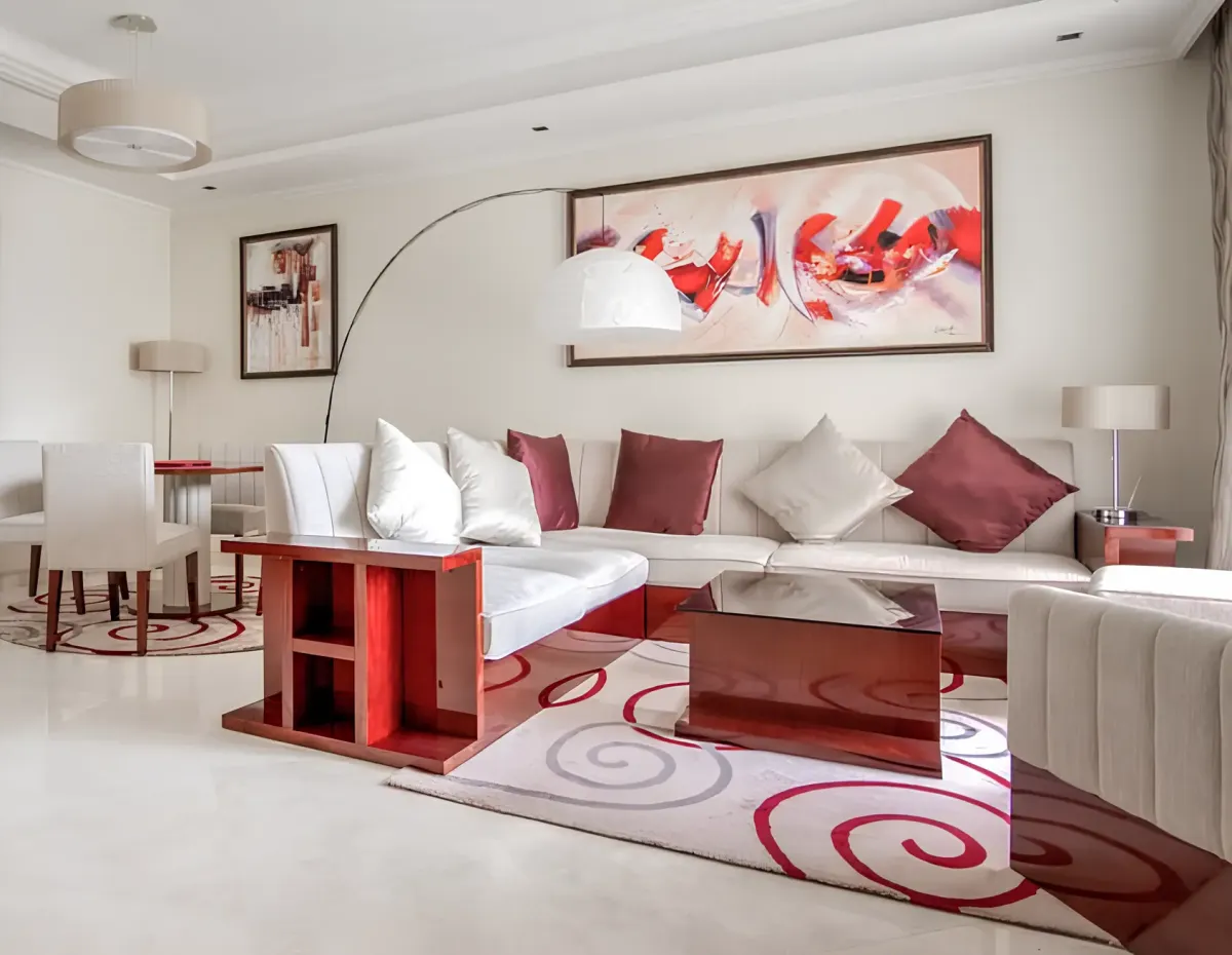Grandeur Residences — 1