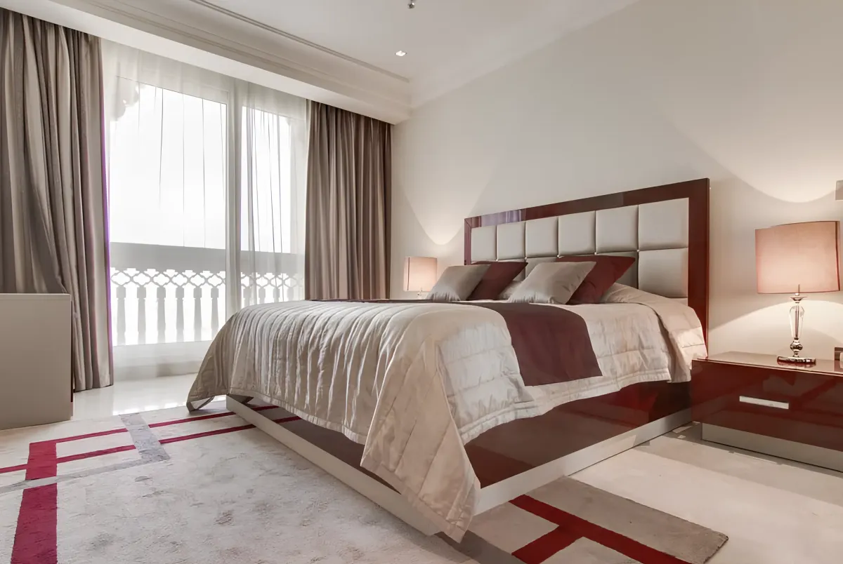 Grandeur Residences — 3