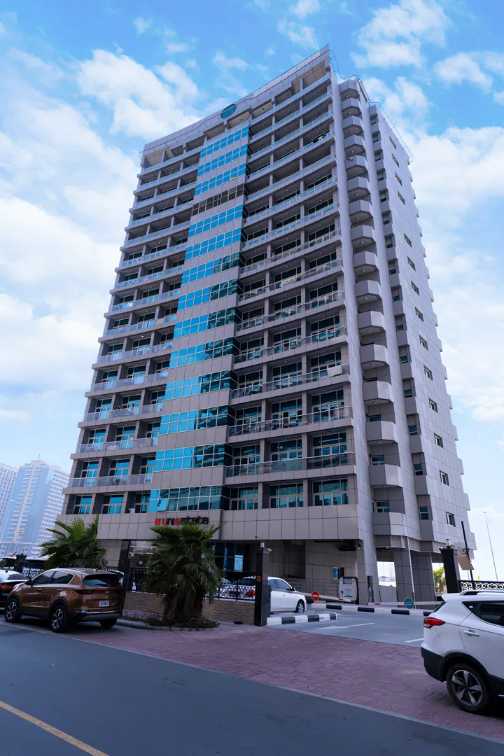 UniEstate Sports Tower