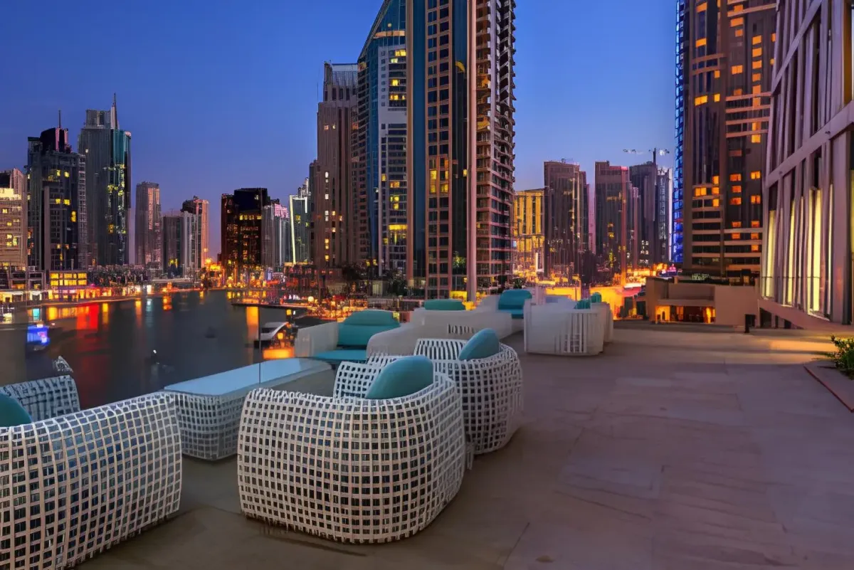 Cayan Tower — 1