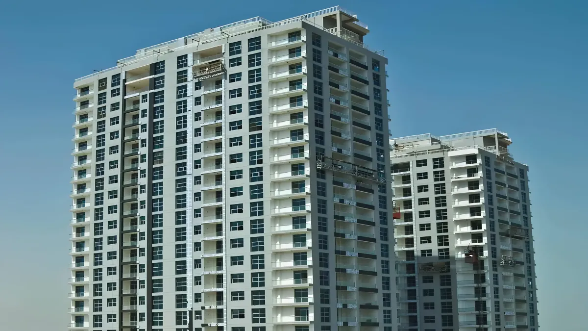 DEC Towers — 2