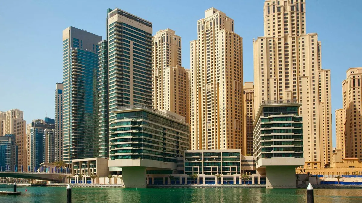 Marina Quays — 1