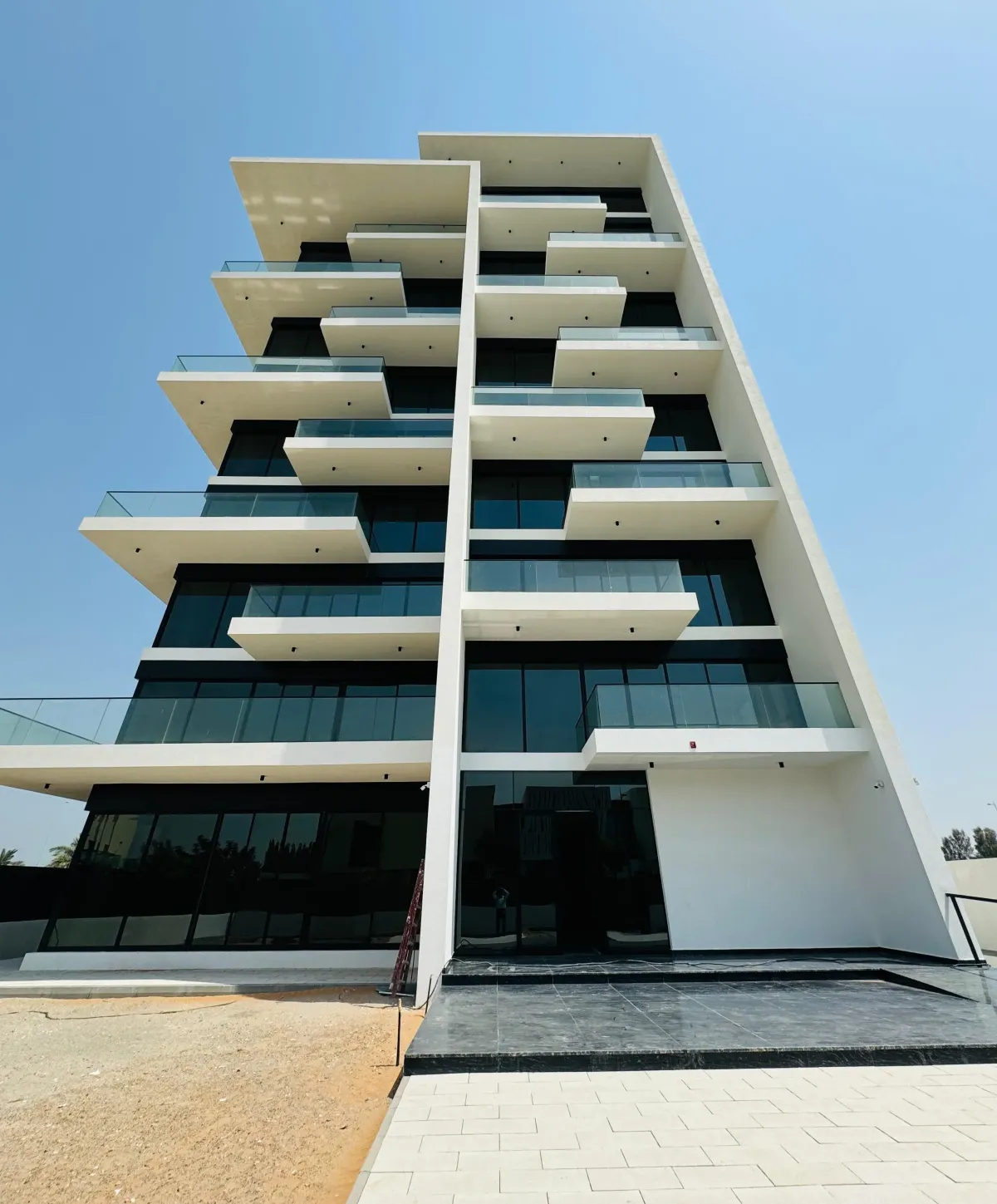 Glam Residence — 1
