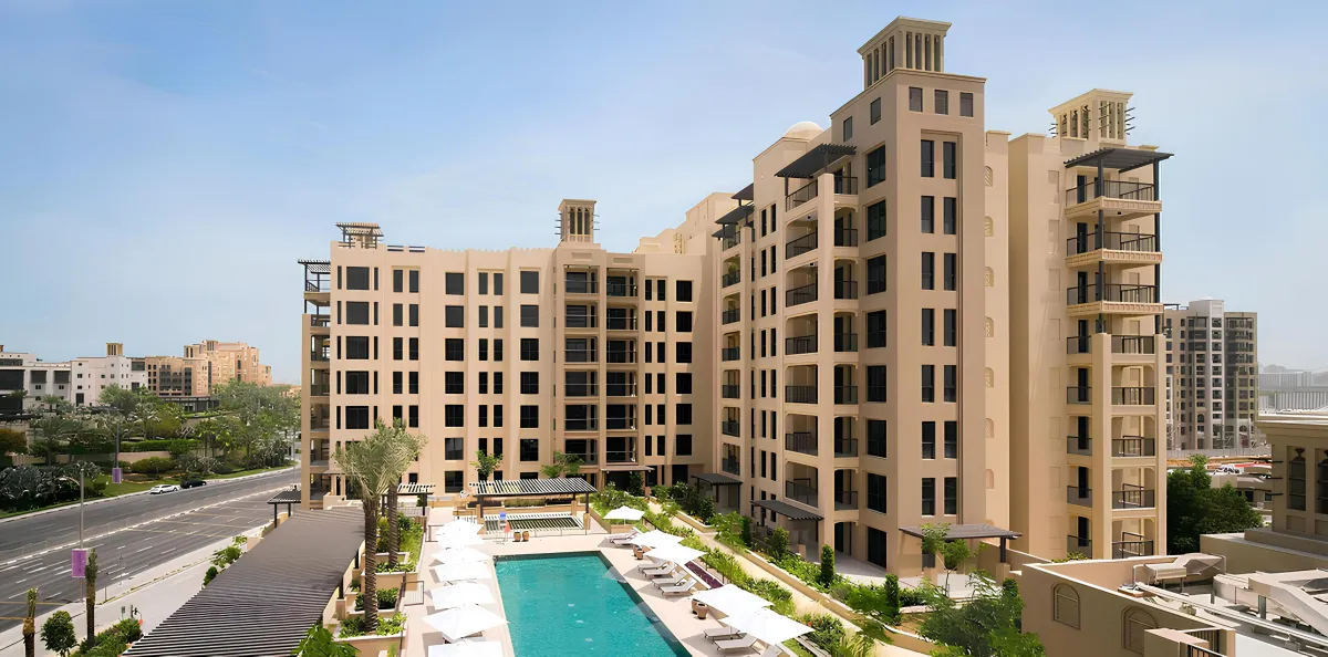 Manazel Al Khor — 2