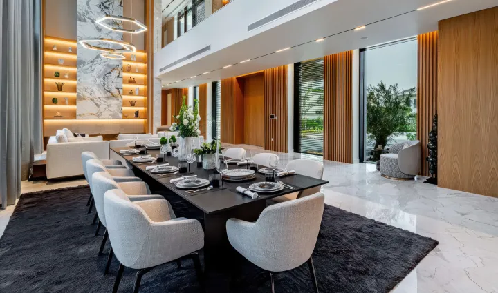 R9 Mansion