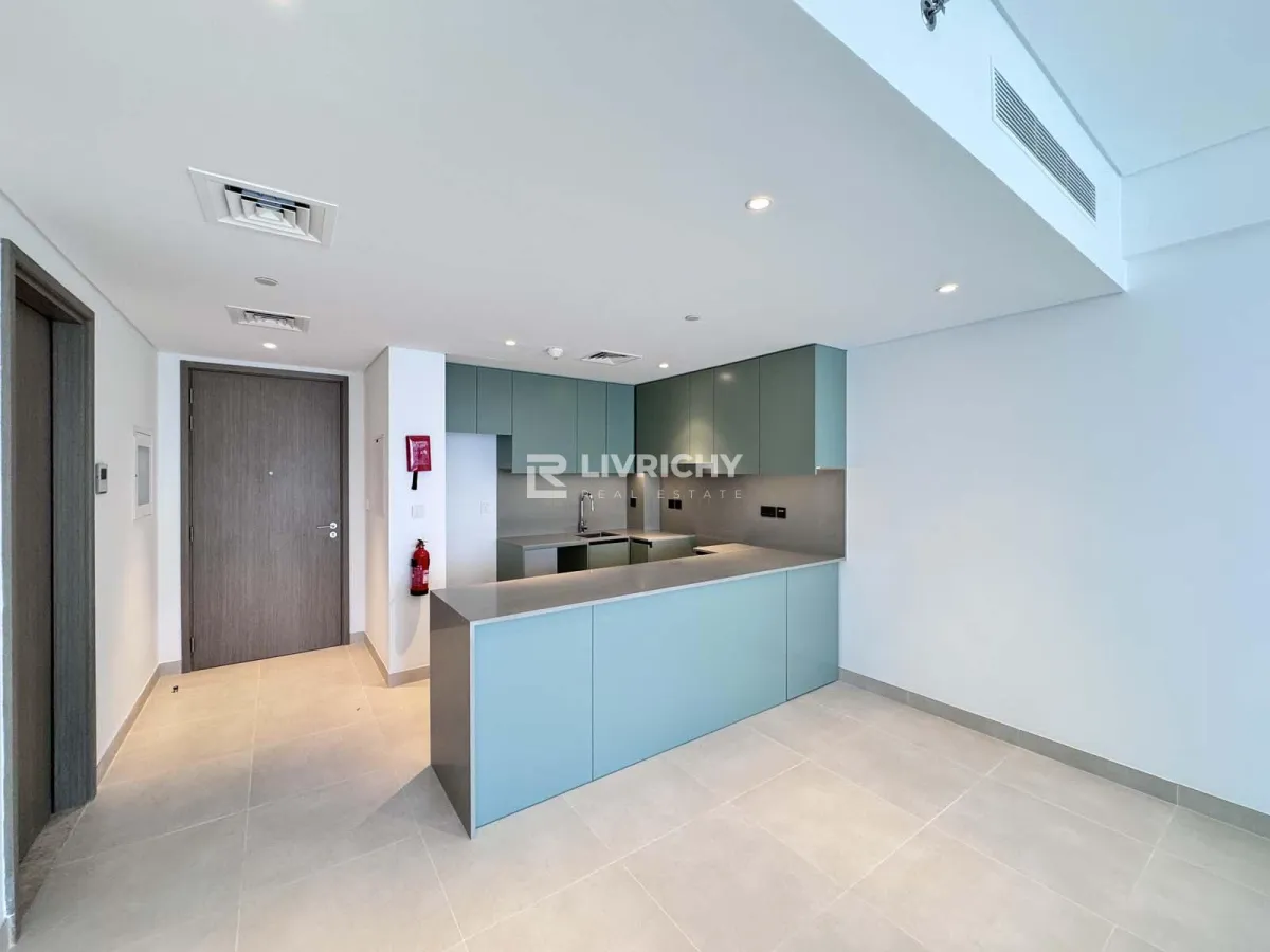 Biggest Layout | Park View | City Walk — 3