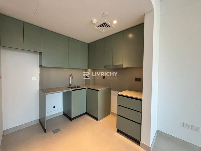 City View | Ready to Move | Bright — 2