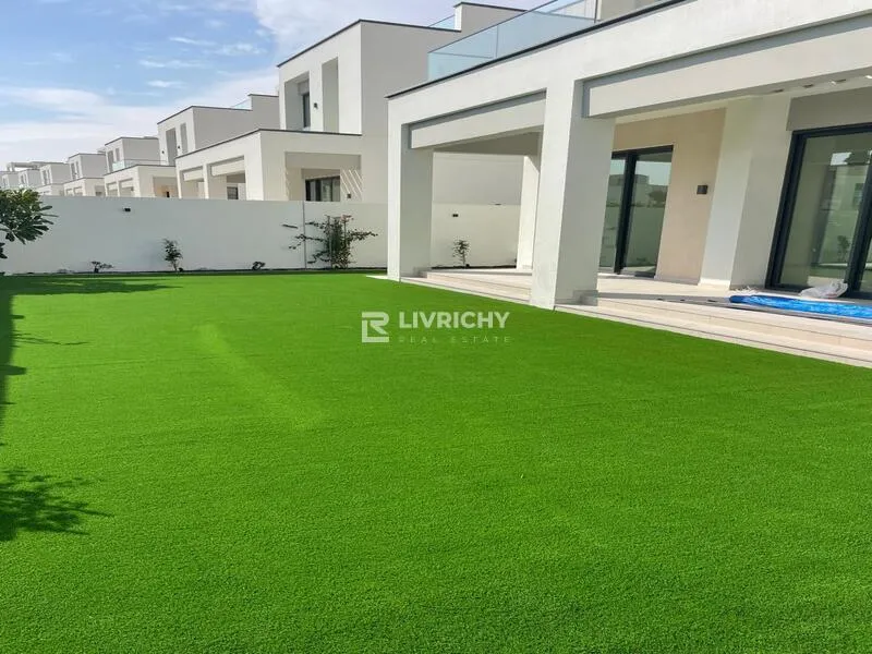 Family Villa | 4BR + Maid | Prime Location — 1