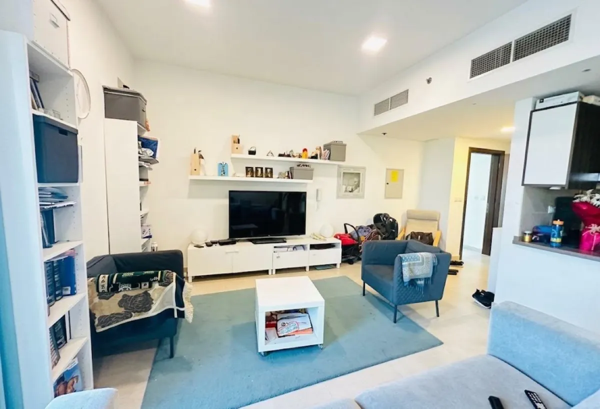 Well Maintained | Fully Furnished | Great Layout — 2