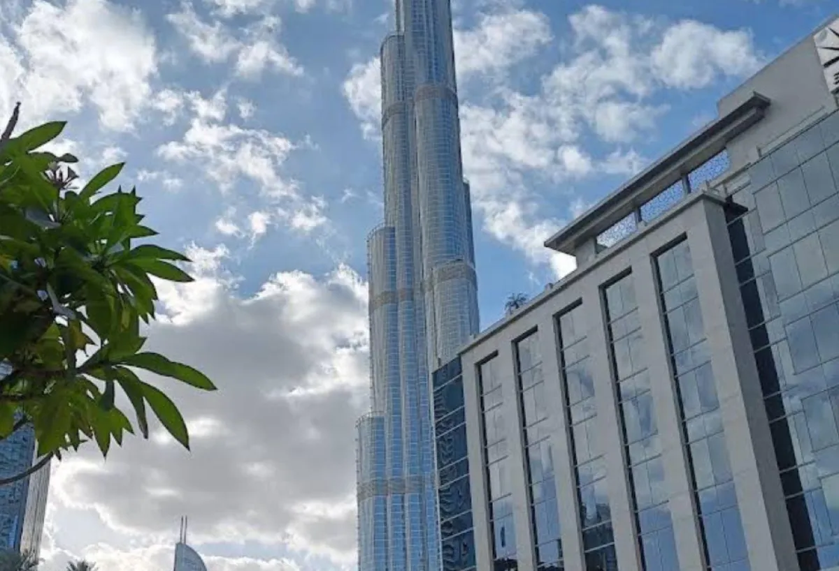 Офис в аренду в Emaar Square Building 2 — 1