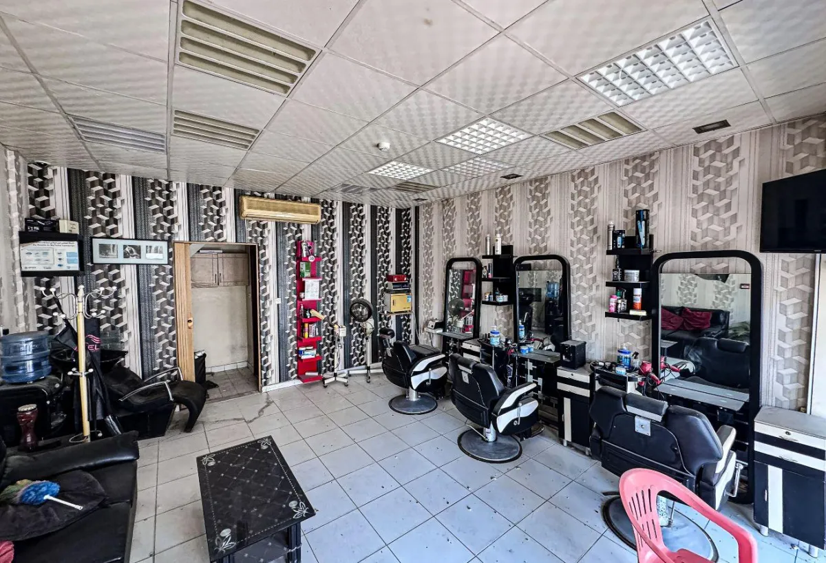 Ready For Business| Shop For Rent| England Cluster — 1