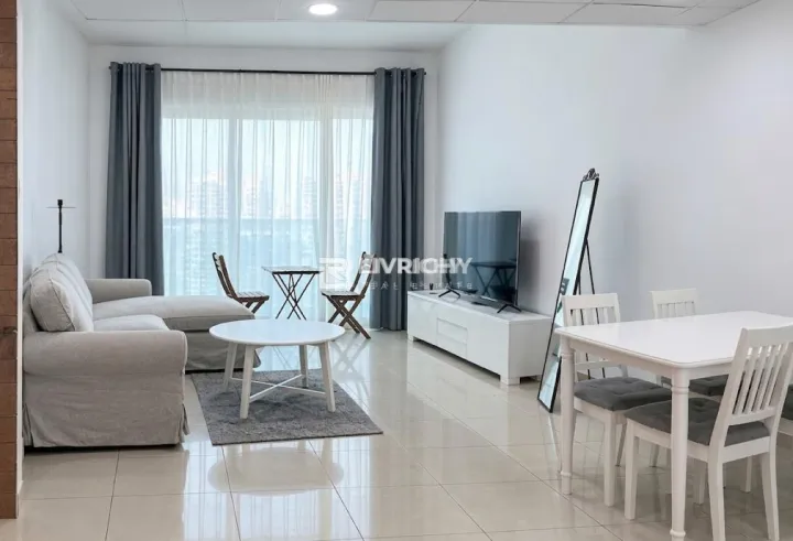 Furnished | Prime Jlt | Near To Metro