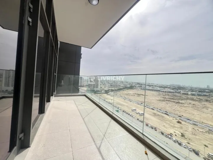 Marina Skyline | High Floor | Spacious 2BR