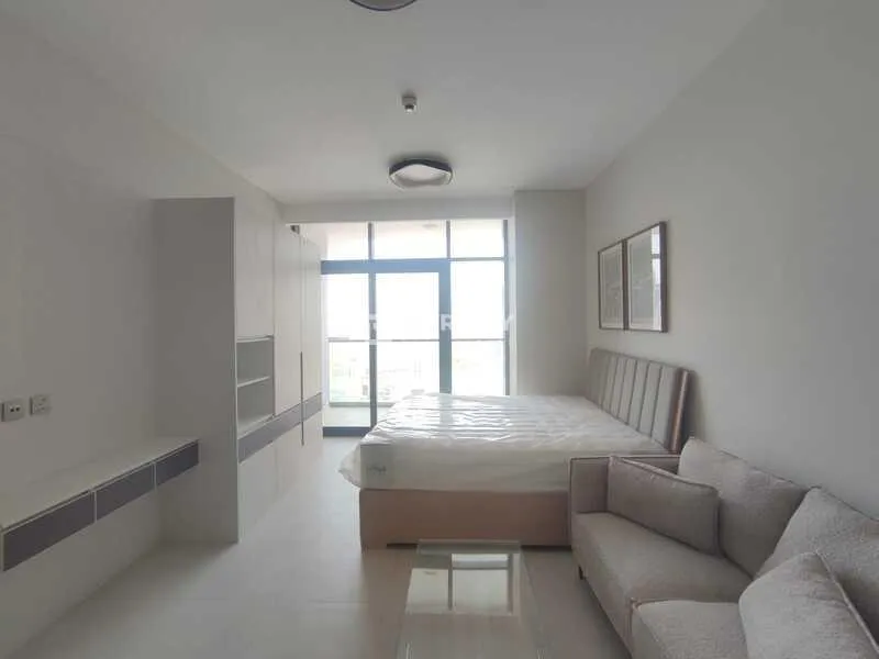 Prime Location | Free Wifi | Modern Living — 1