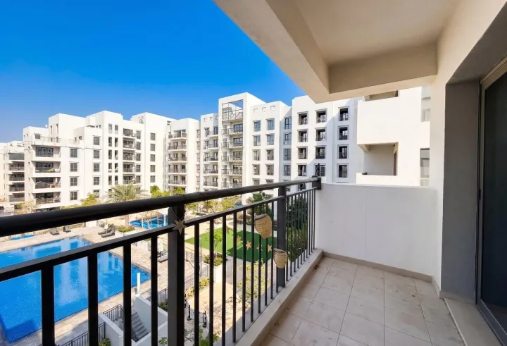 Spacious 3BR | Semi-Closed Kitchen | Water View