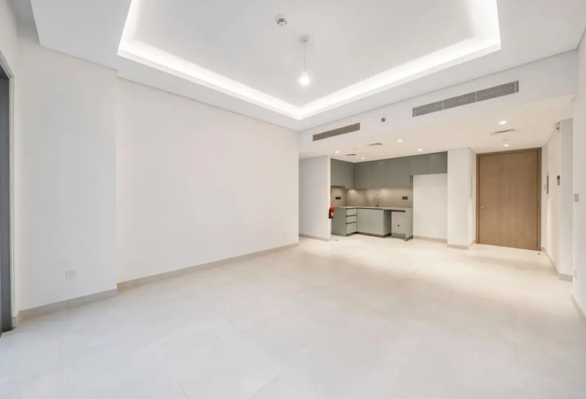 Modern Finishes | Spacious 2BR | Central Park — 2