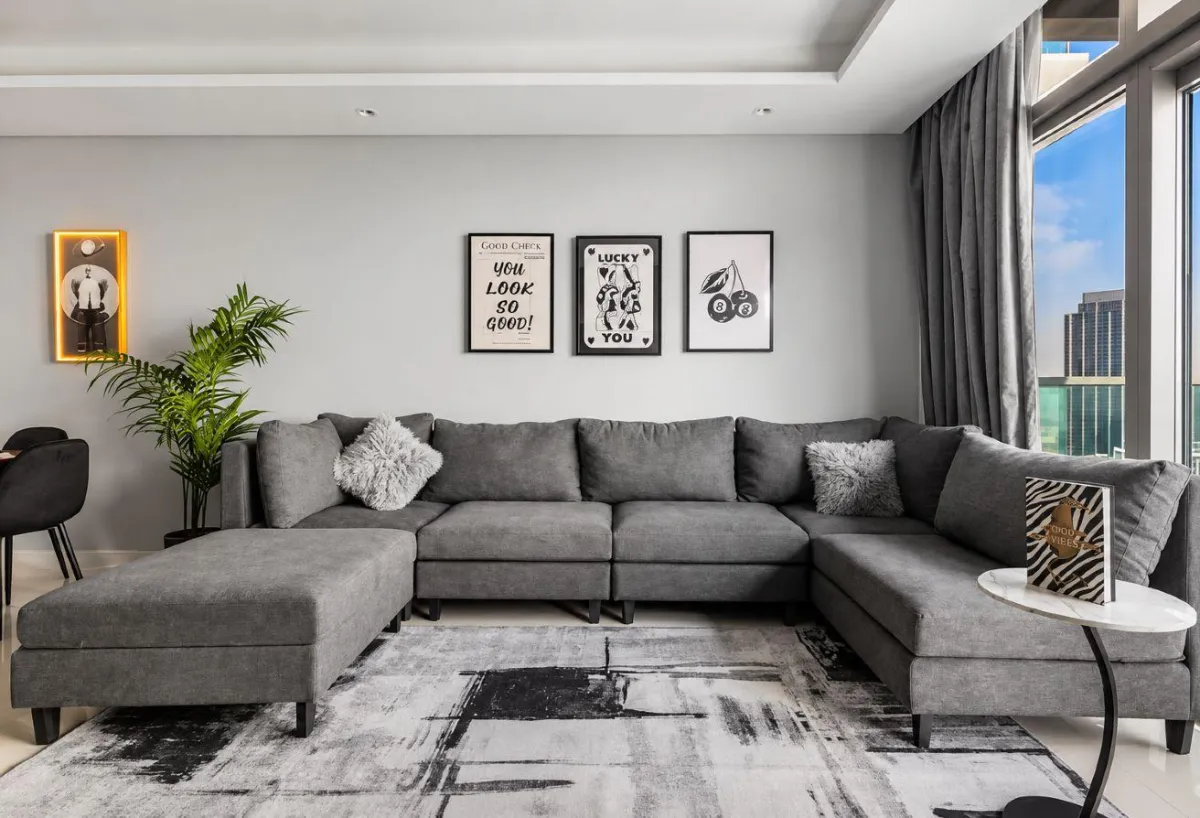 High Floor | Prime Location | Luxury Finished — 3