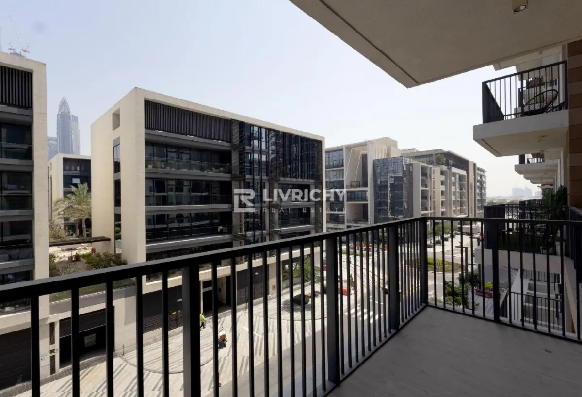 Boulevard View | Spacious Unit | City Walk — 1