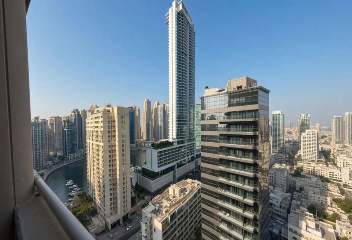 Furnished | Close To Dmcc Metro |  Canal View — 1