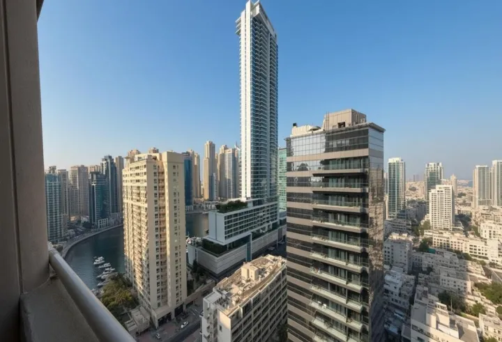 Квартира с 1 спальней в аренду в Dream Tower 1