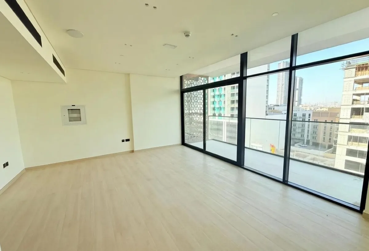Skyline Views | Modern Office |  Prime Location — 2