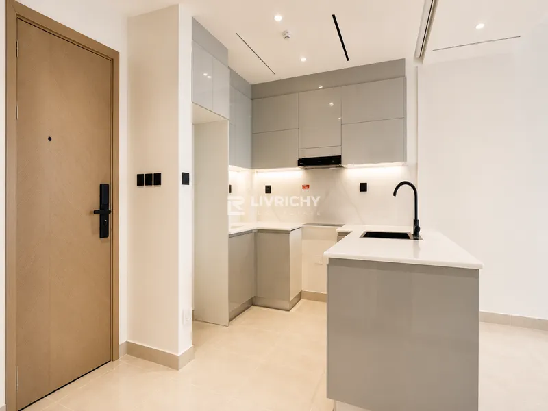 Burj Khalifa And Canal Views | Big Terrace | 1BR — 3