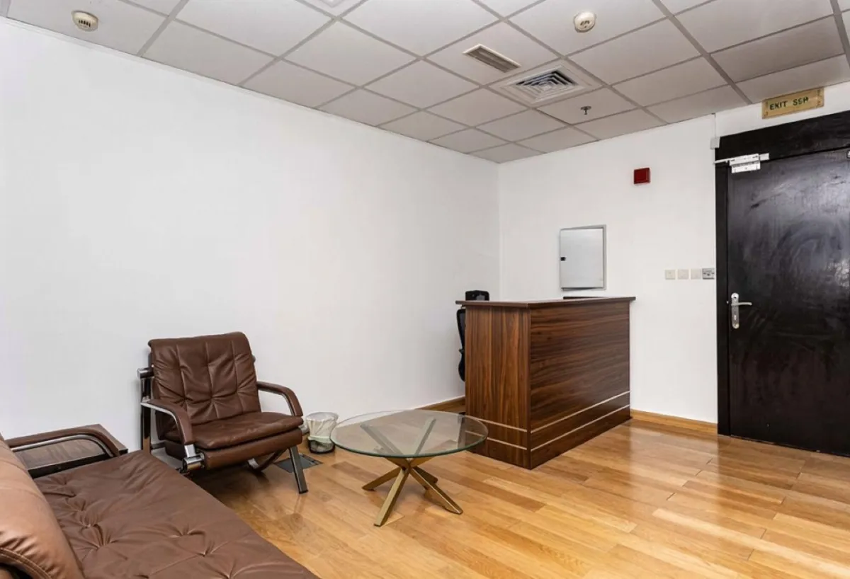 Furnished Office | Spacious Layout | Near Metro — 3