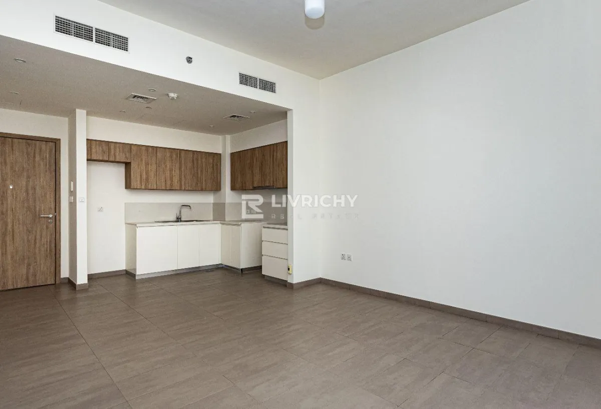 Spacious 1 Br | Close To Park | Burj View — 2