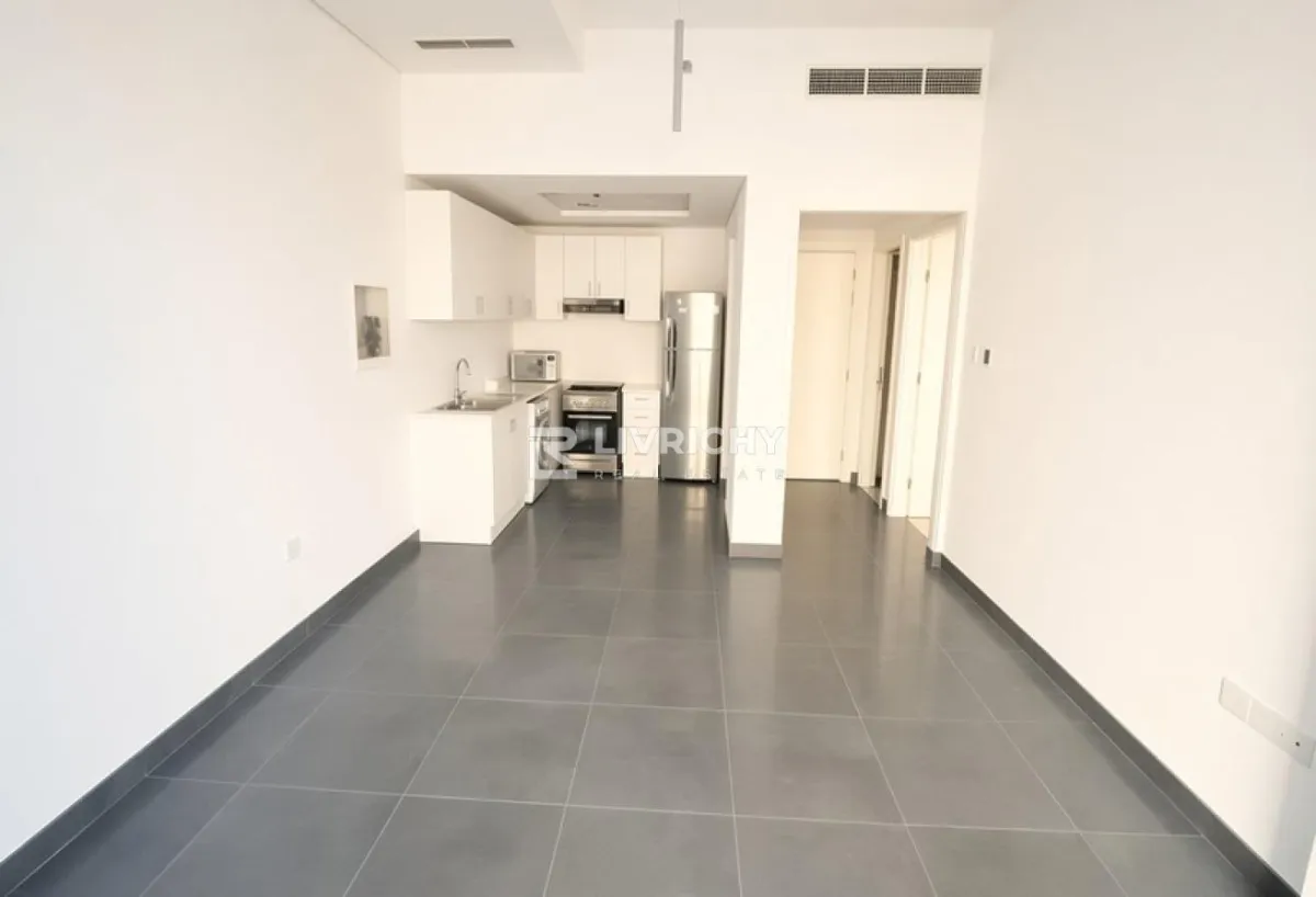Квартира с 1 спальней на продажу в Platinum Residences 1 — 2