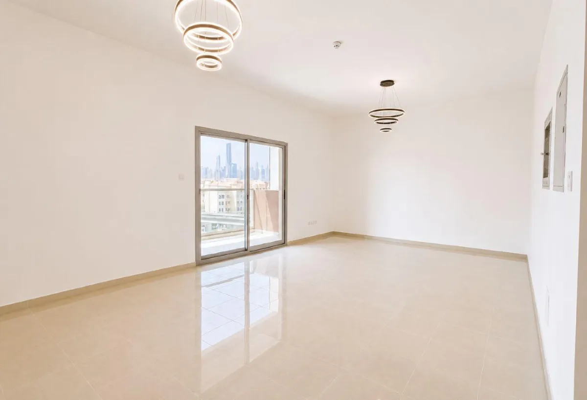 Spacious | Brand New | Near Metro — 1