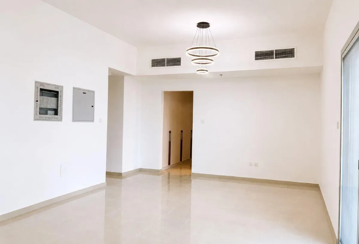 Spacious | Brand New | Near Metro — 2