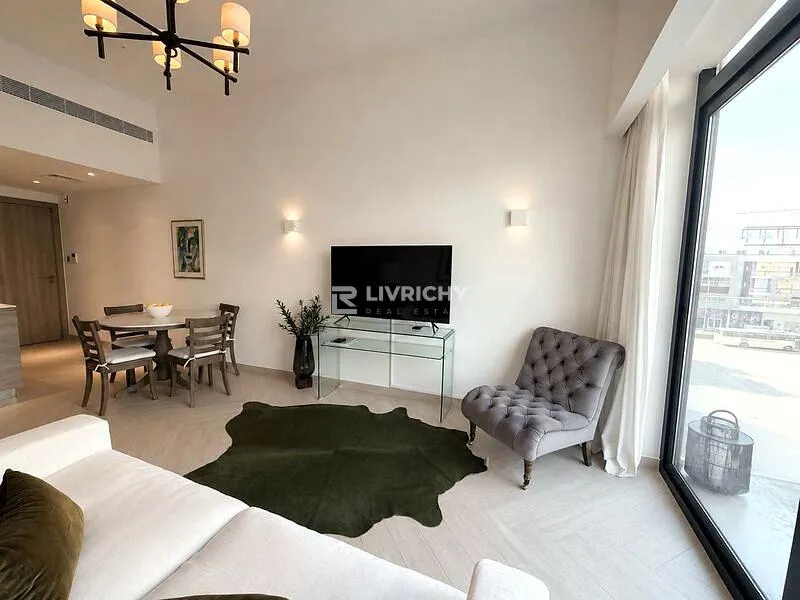 Luxury Furnished | Bright 2 Br | Prime Location — 2