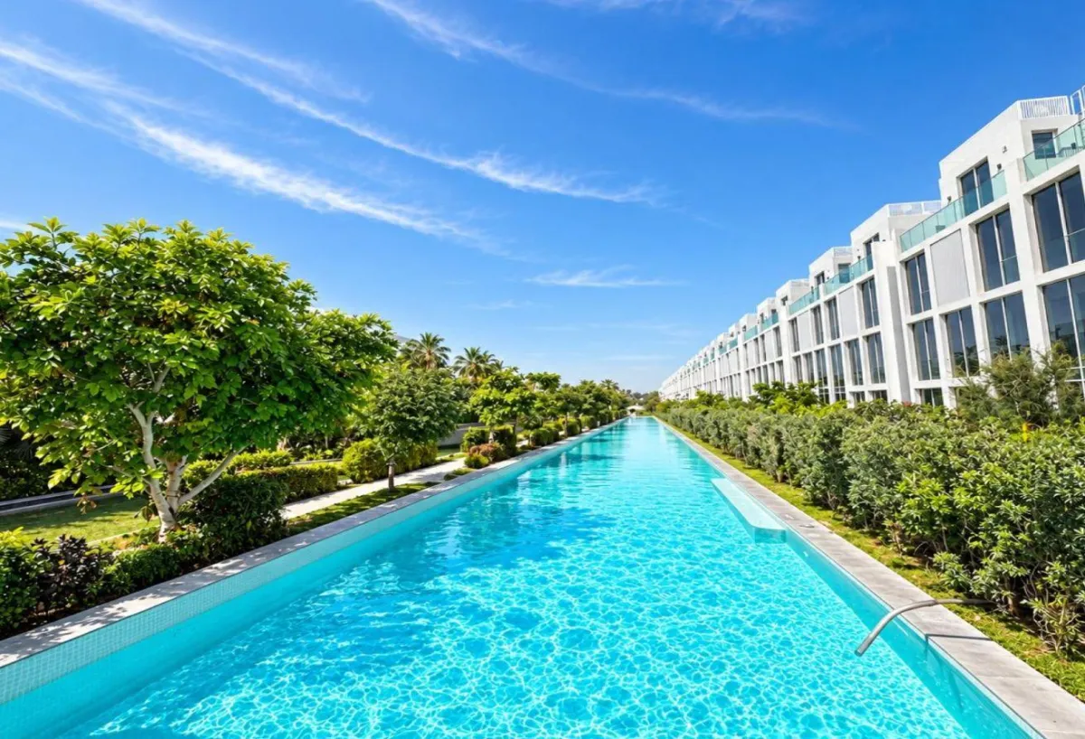 Exclusive 4BR Villa | Private Pool | High End — 1