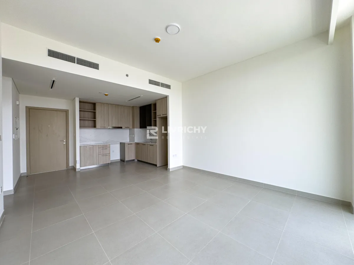 Brand New | Low Floor | Easy Access to the Park — 2