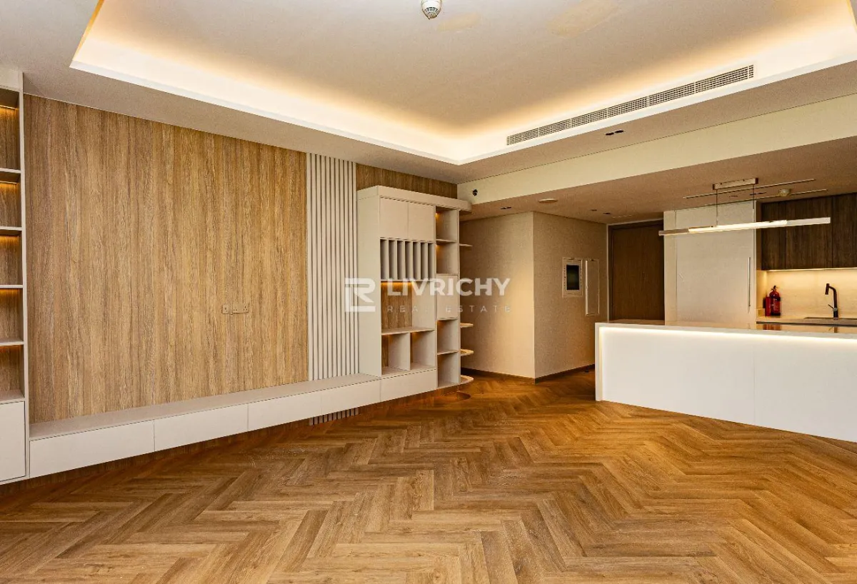 Upgraded 2BR | Modern Finishes | Central Park — 1