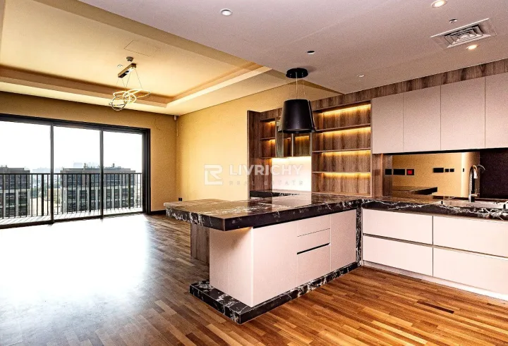 Fully Upgraded | Luxurious Living | Full Park View