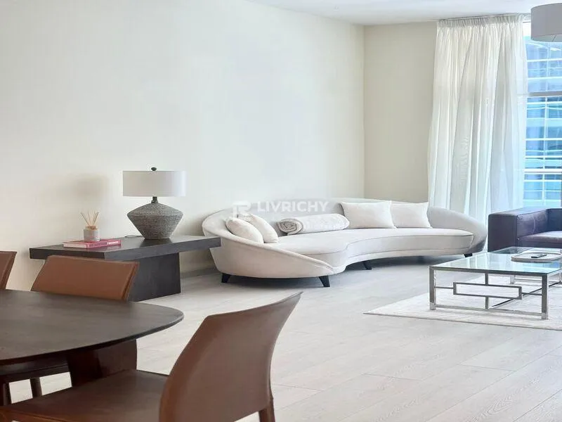 Spacious 1BR | Great Location | Vacant — 3