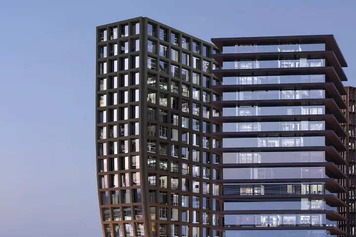 Bureau Lamar Commercial Tower